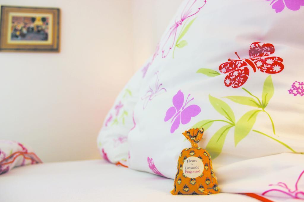 Alta Villa The Countryhouse Adults Only Boutique Bnb Vigliano d'Asti Habitación foto