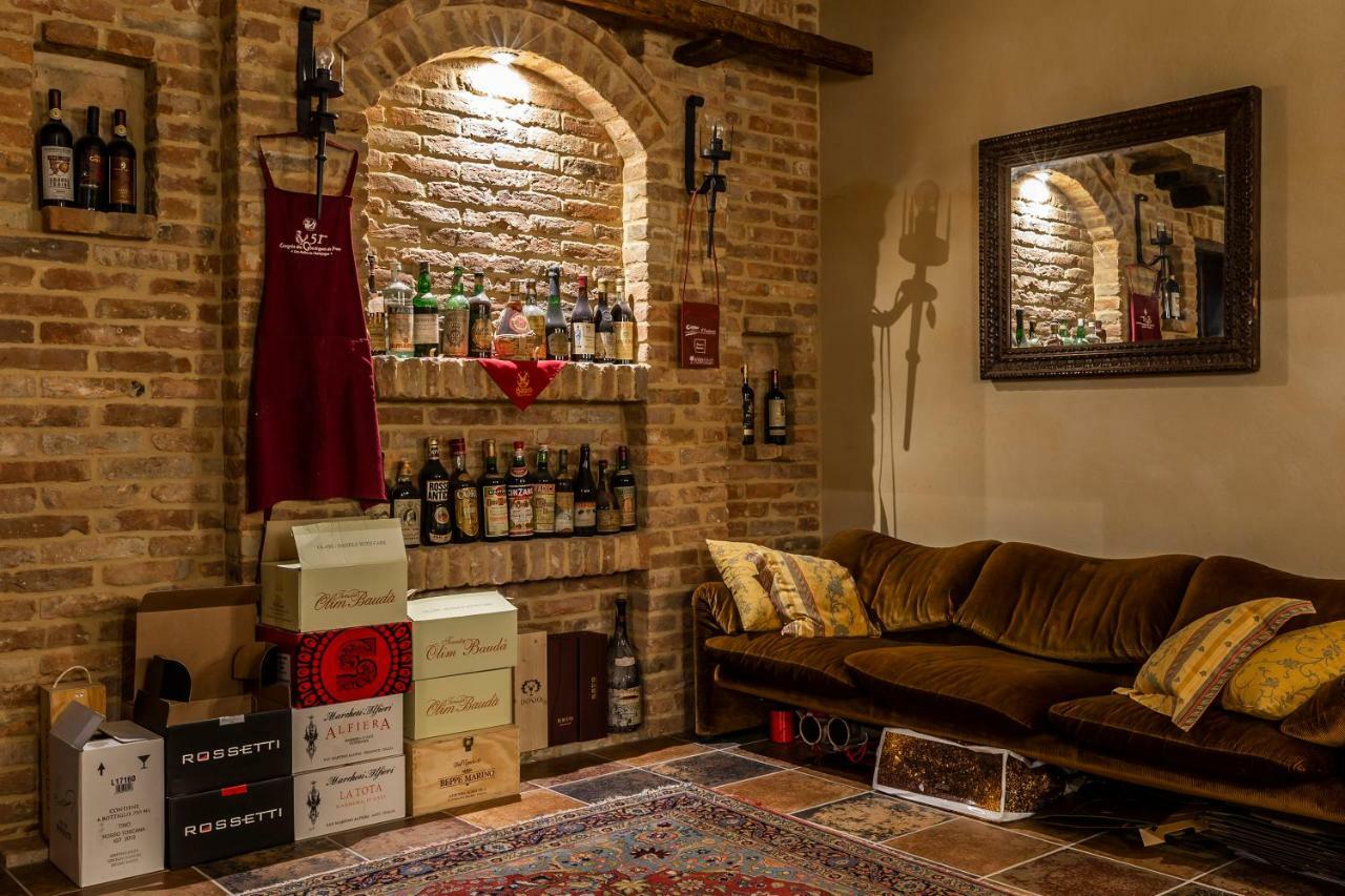 Alta Villa The Countryhouse Adults Only Boutique Bnb Vigliano d'Asti Exterior foto
