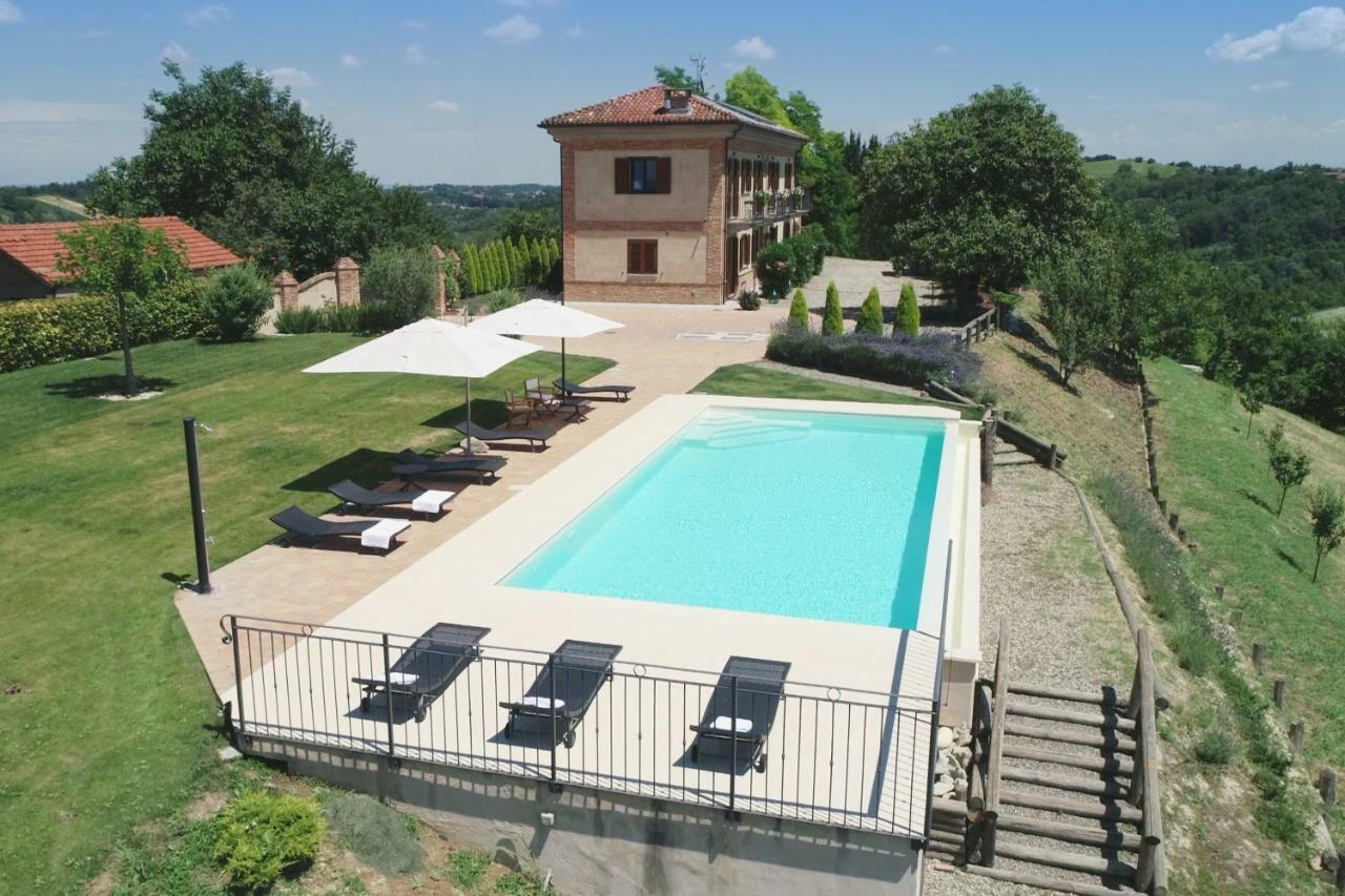 Alta Villa The Countryhouse Adults Only Boutique Bnb Vigliano d'Asti Exterior foto